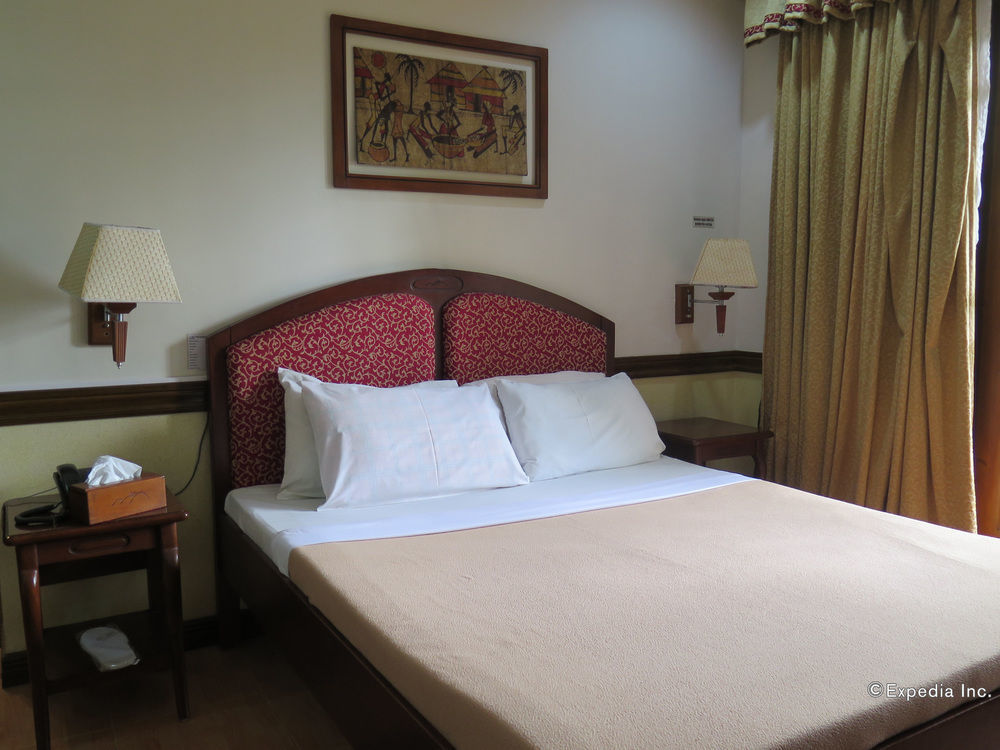 G'S Grand Resort And Convention Center Panglao Luaran gambar